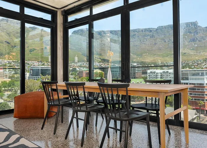 Neighbourgood 84 Harrington Aparthotel Cape Town